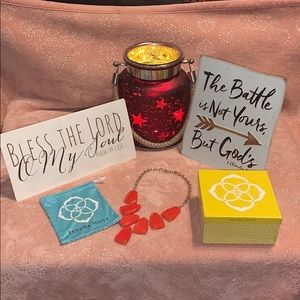 Harlow statement necklace